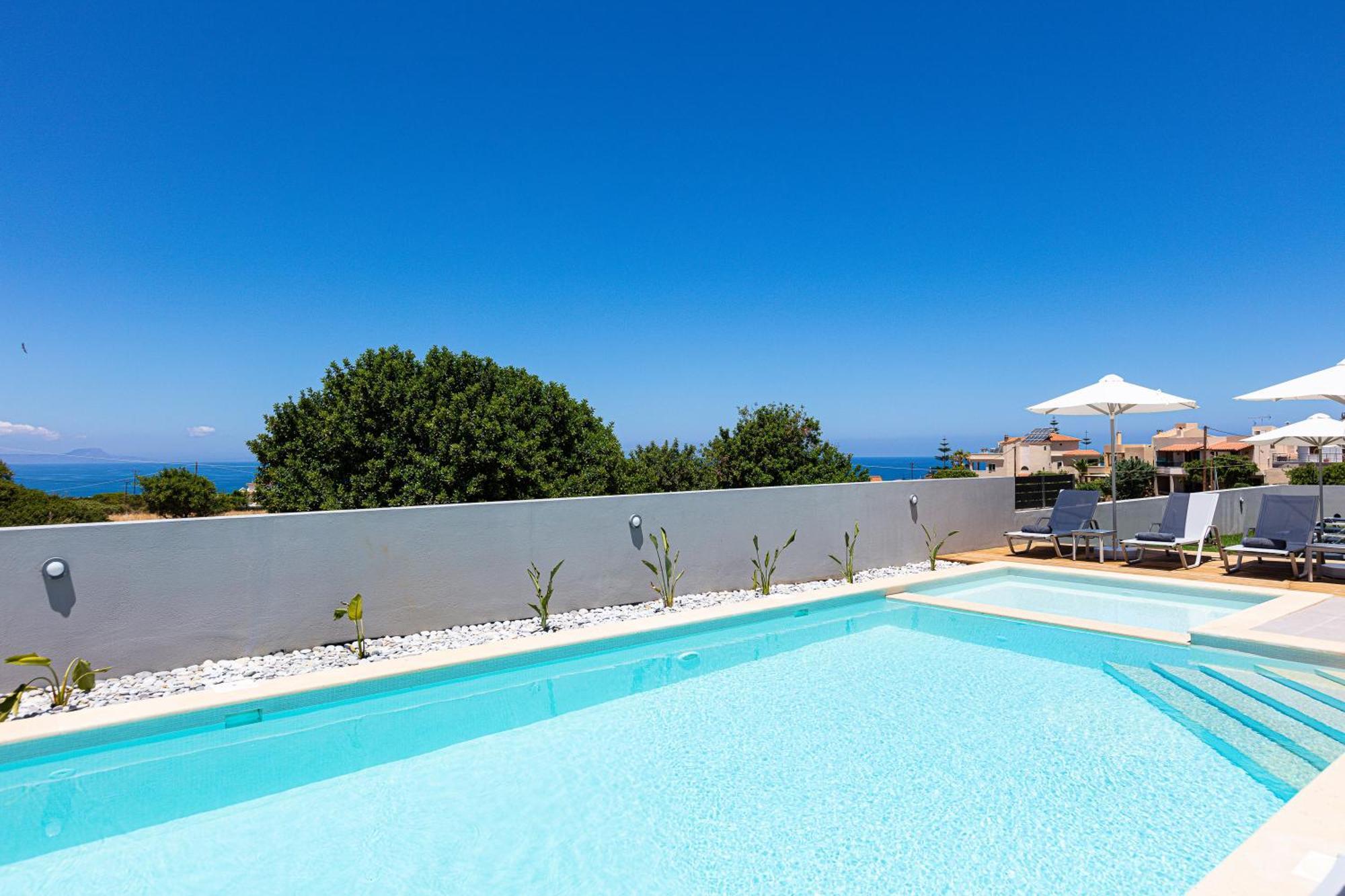 Evilio Suites, Inspired Family Retreat, Βy Thinkvilla Skaleta Exterior photo