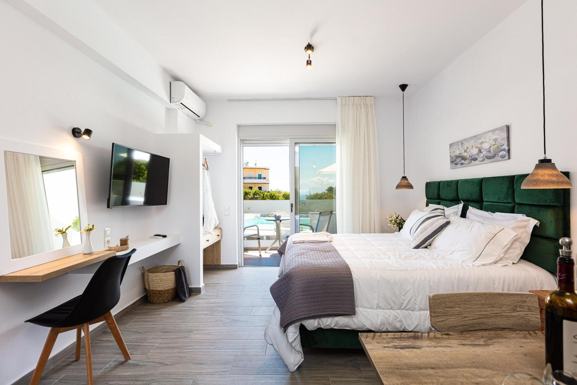 Evilio Suites, Inspired Family Retreat, Βy Thinkvilla Skaleta Exterior photo